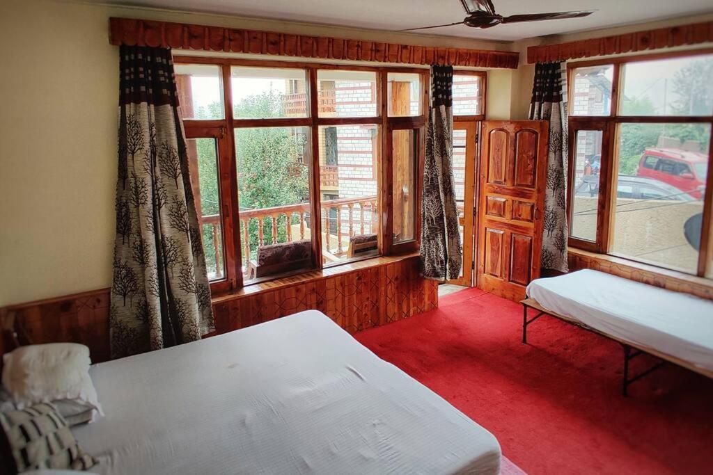 Aroma Taru Villa / Cottage ,Manali Zewnętrze zdjęcie