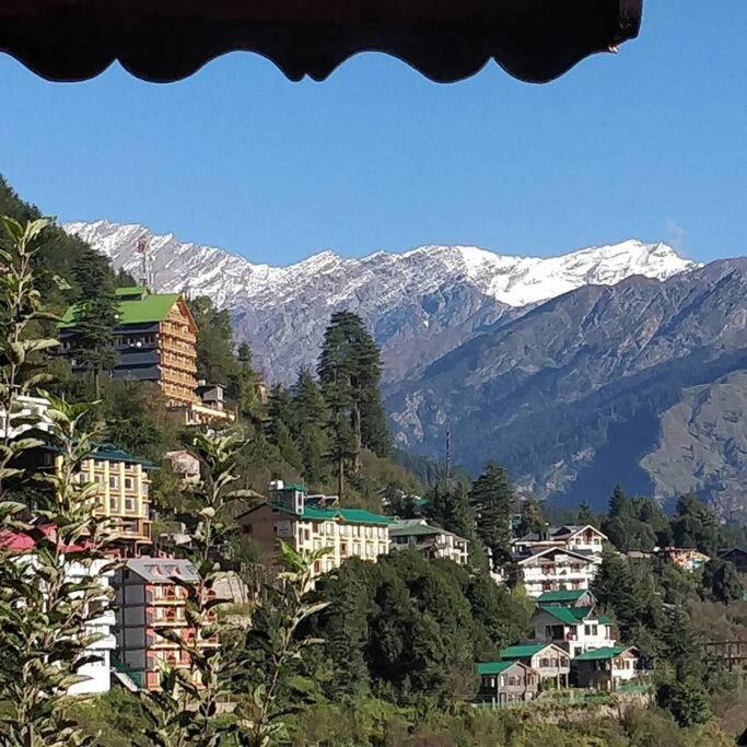Aroma Taru Villa / Cottage ,Manali Zewnętrze zdjęcie