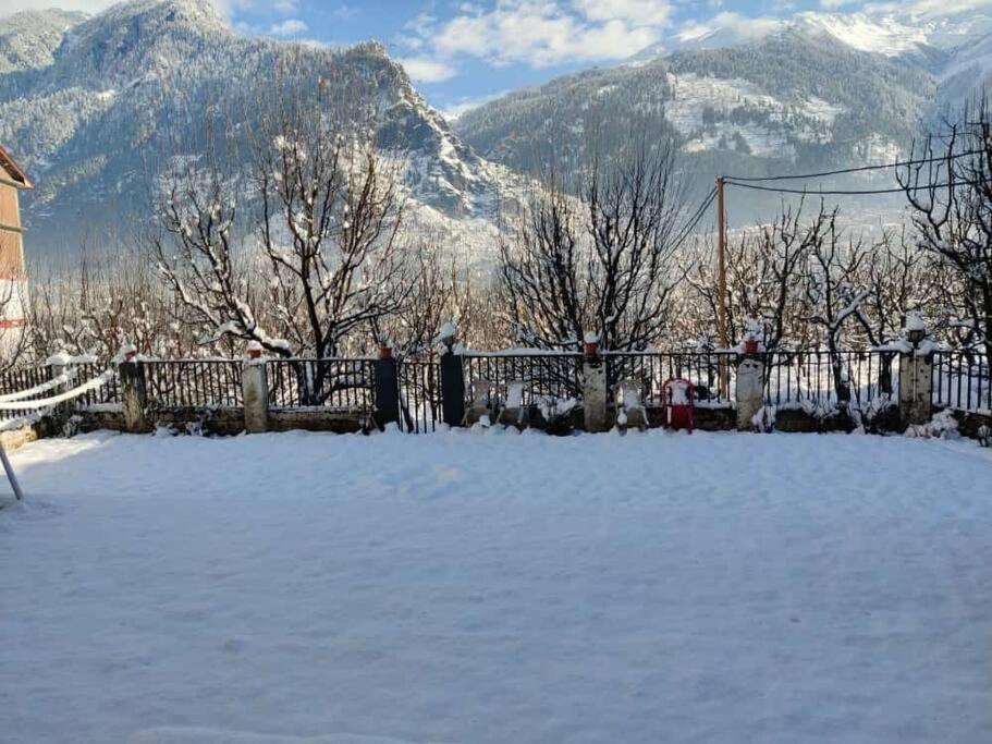 Aroma Taru Villa / Cottage ,Manali Zewnętrze zdjęcie
