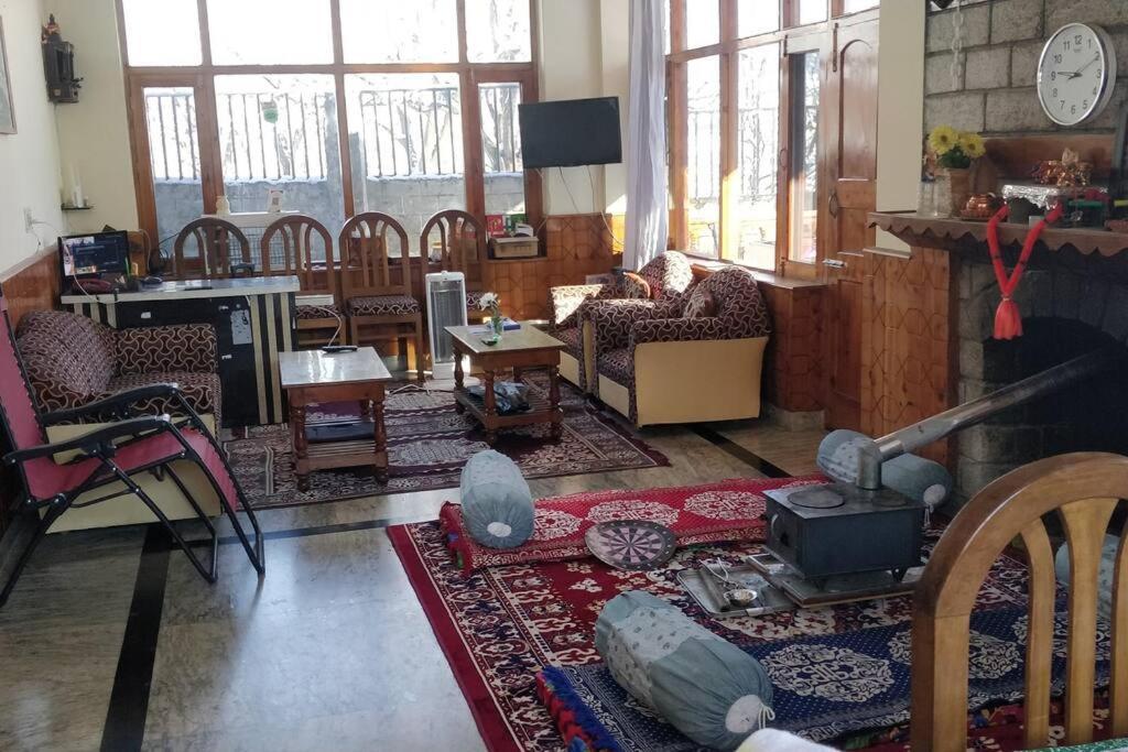 Aroma Taru Villa / Cottage ,Manali Zewnętrze zdjęcie